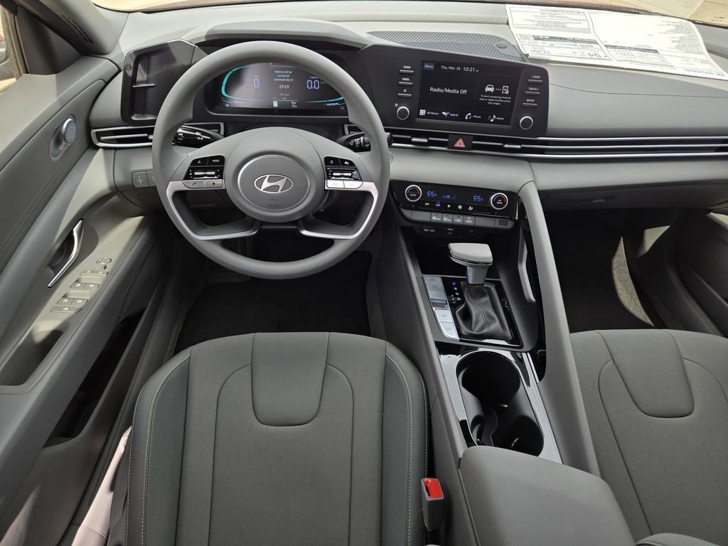 New 2026 Hyundai Elantra Blue FWD image 22