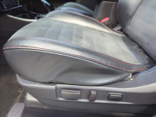 Used 2022 Mitsubishi Outlander LE image 13