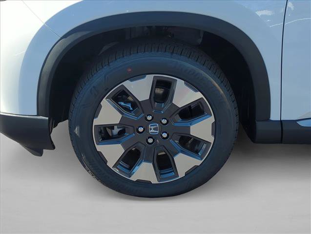 New 2026 Honda Pilot Touring image 10