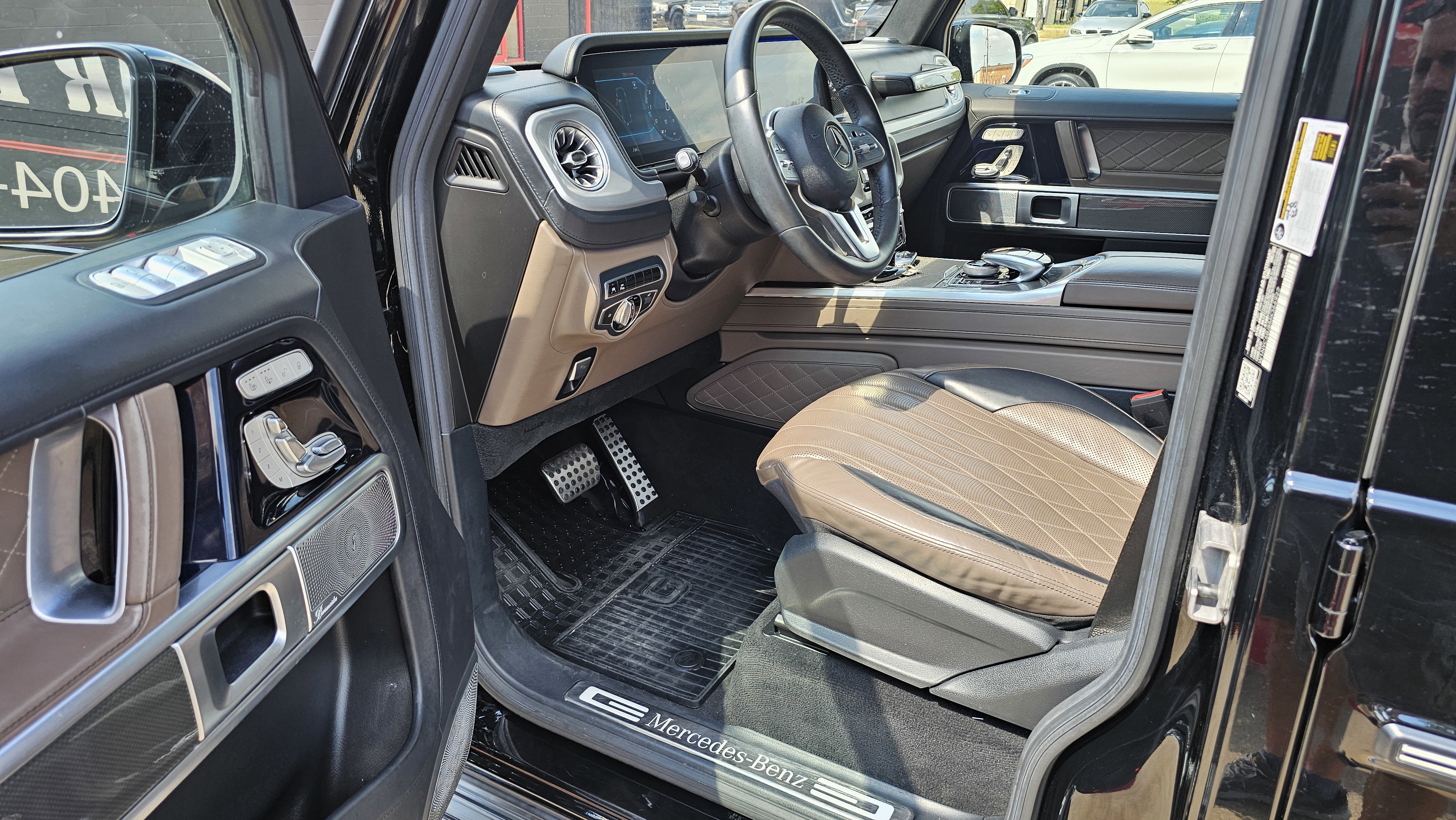 Used 2021 Mercedes-Benz G 550 image 24