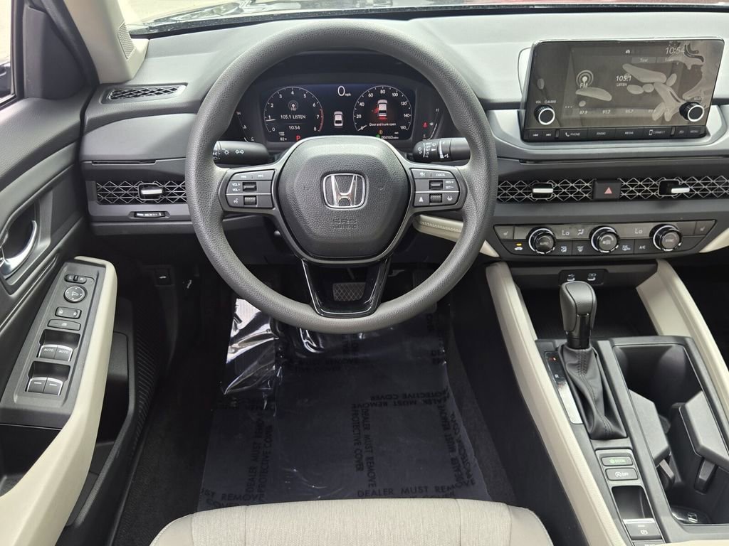 Used 2025 Honda Accord SE image 12