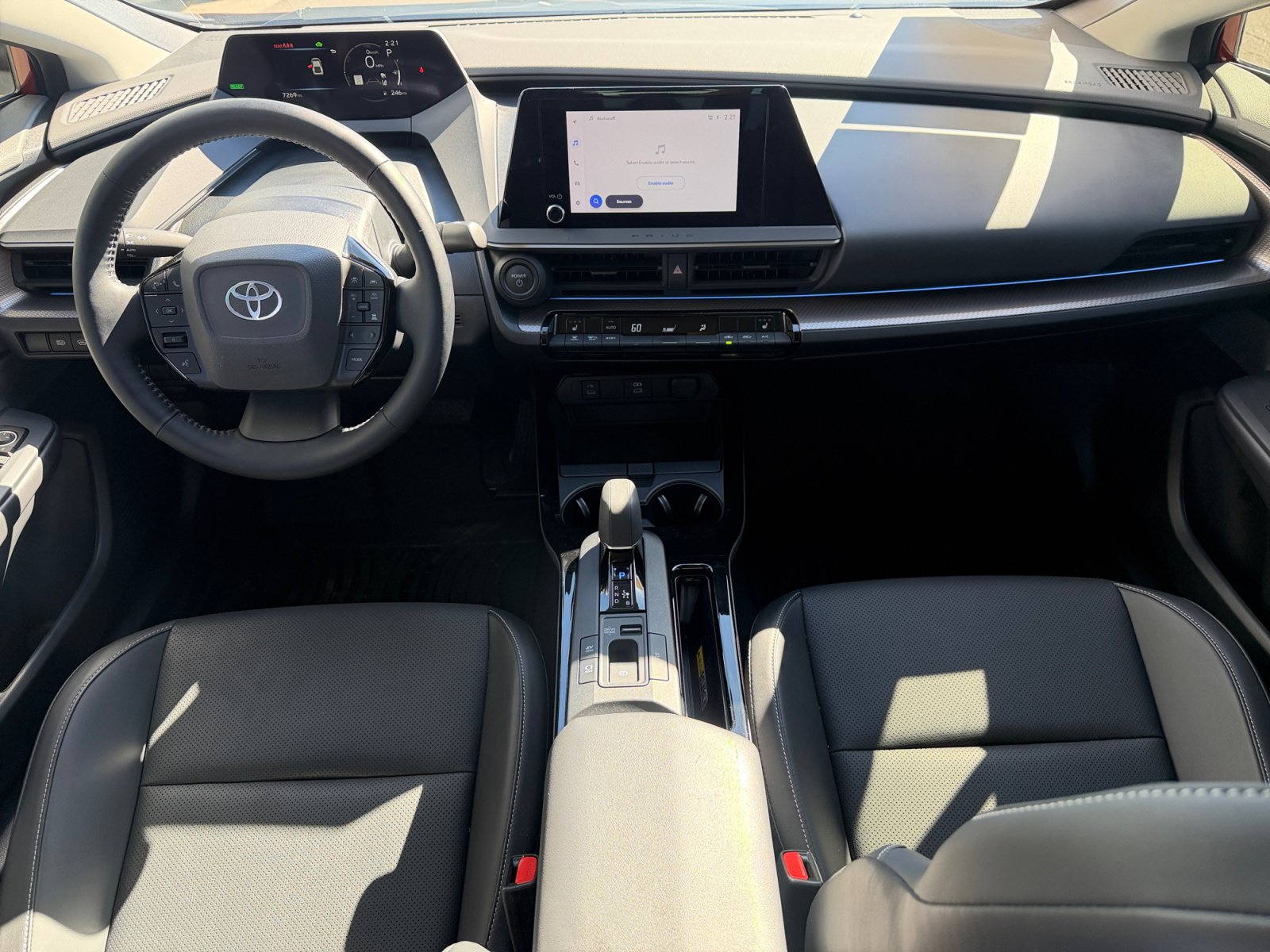 Used 2026 Toyota Prius XLE FWD image 12