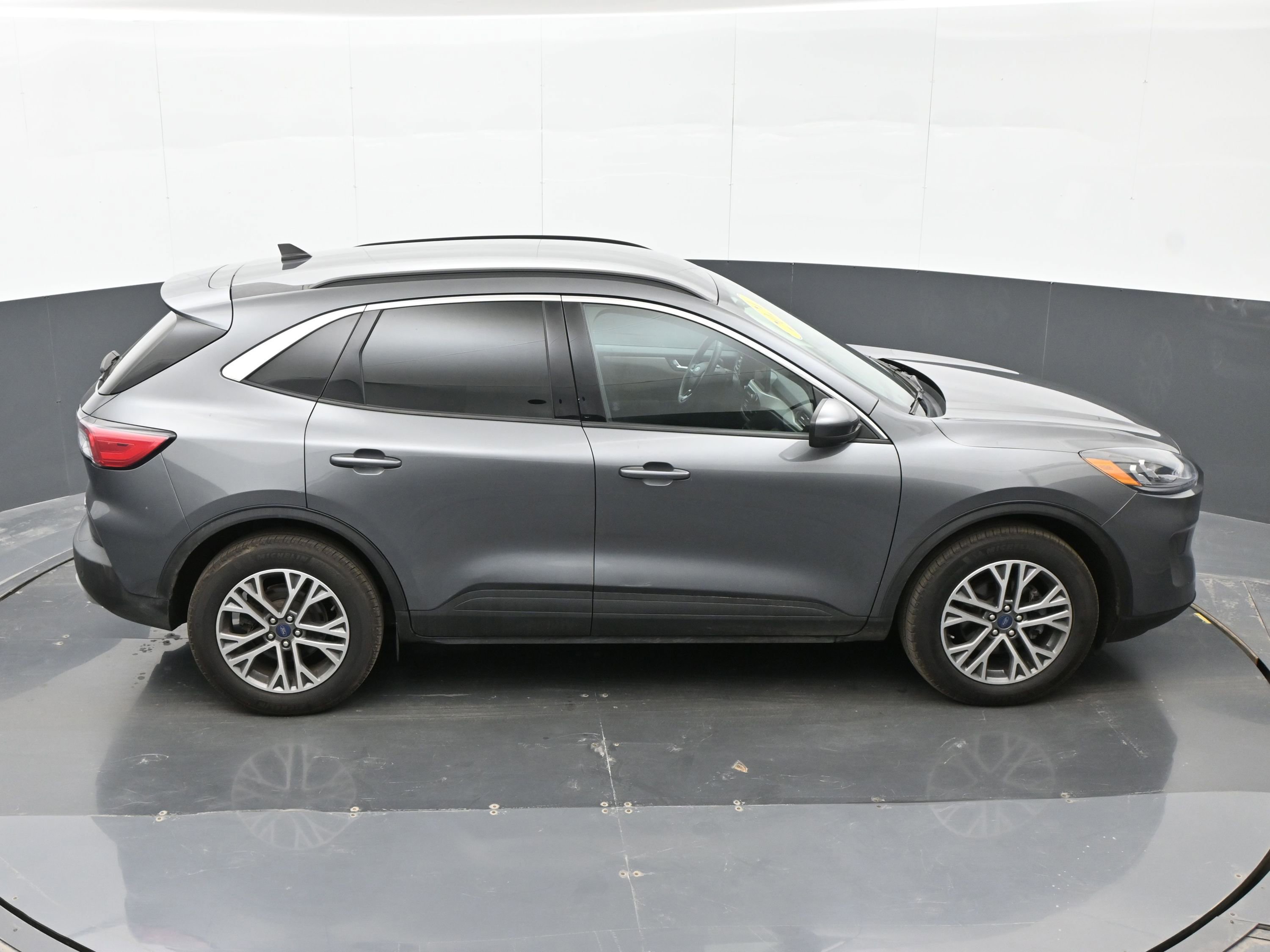 Used 2021 Ford Escape SEL image 37