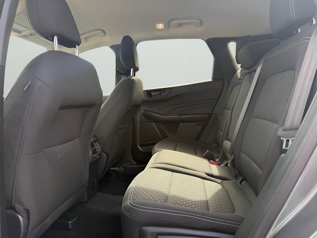 Used 2024 Ford Escape Active w/ Cold Weather Package image 16