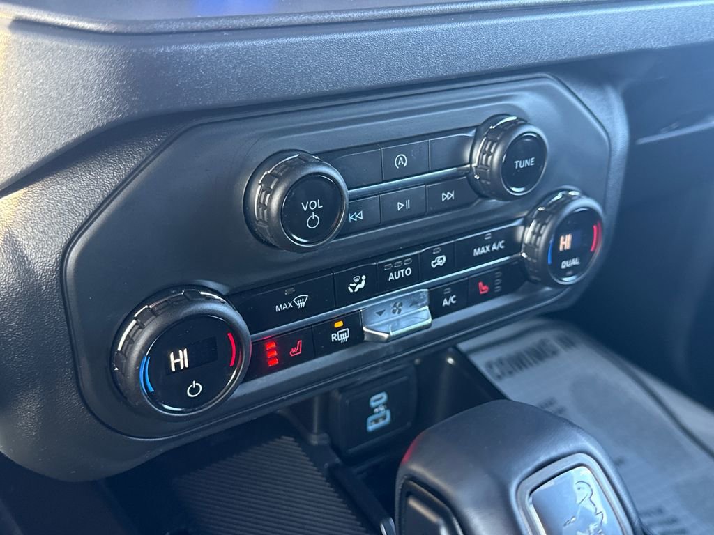 Used 2025 Ford Bronco Big Bend image 40