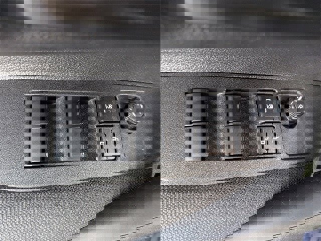 Certified 2025 Toyota Corolla LE image 15