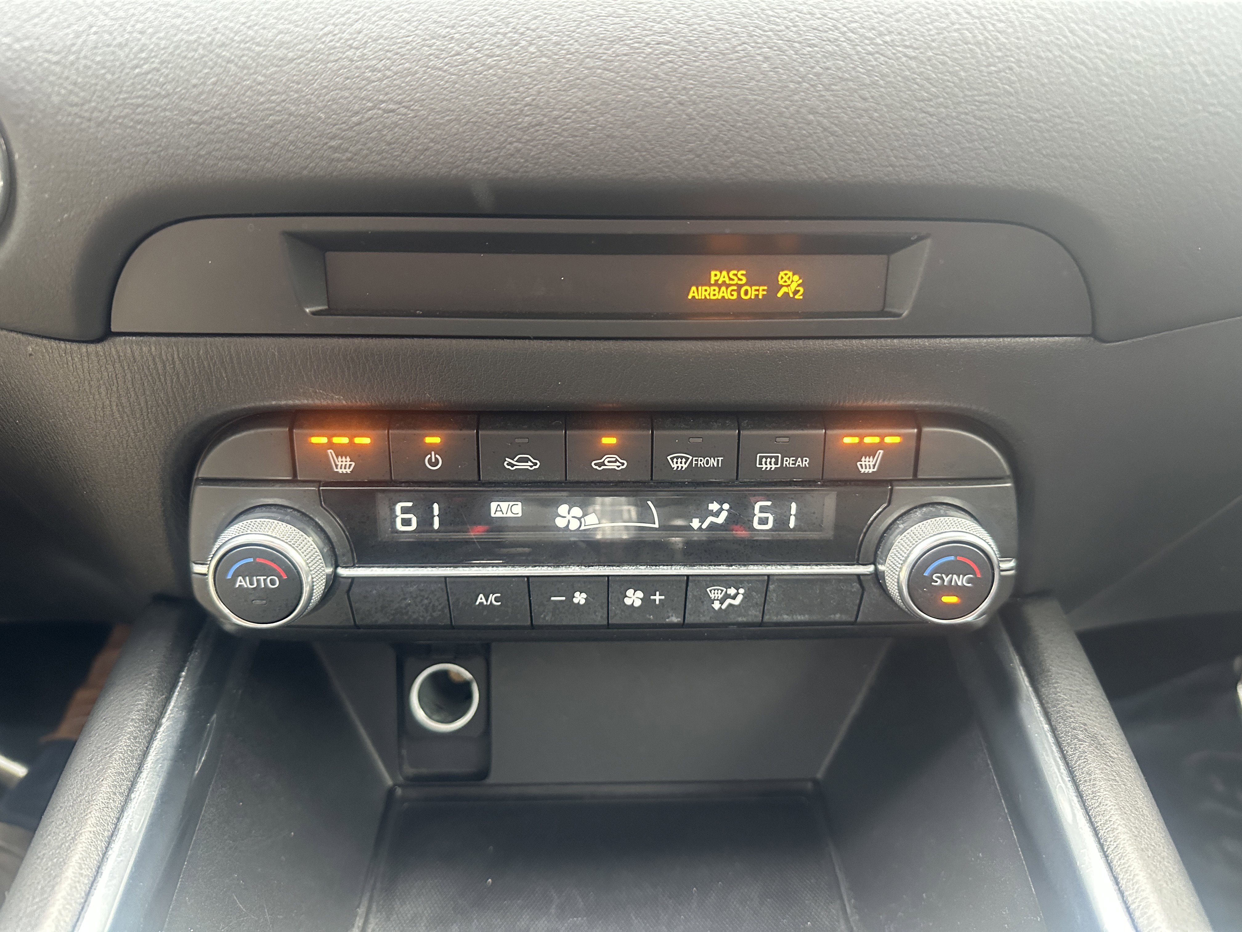 Certified 2023 MAZDA CX-5 Carbon Edition AWD/4WD image 6