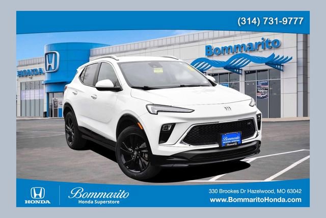 Used 2024 Buick Encore GX Sport Touring image 1