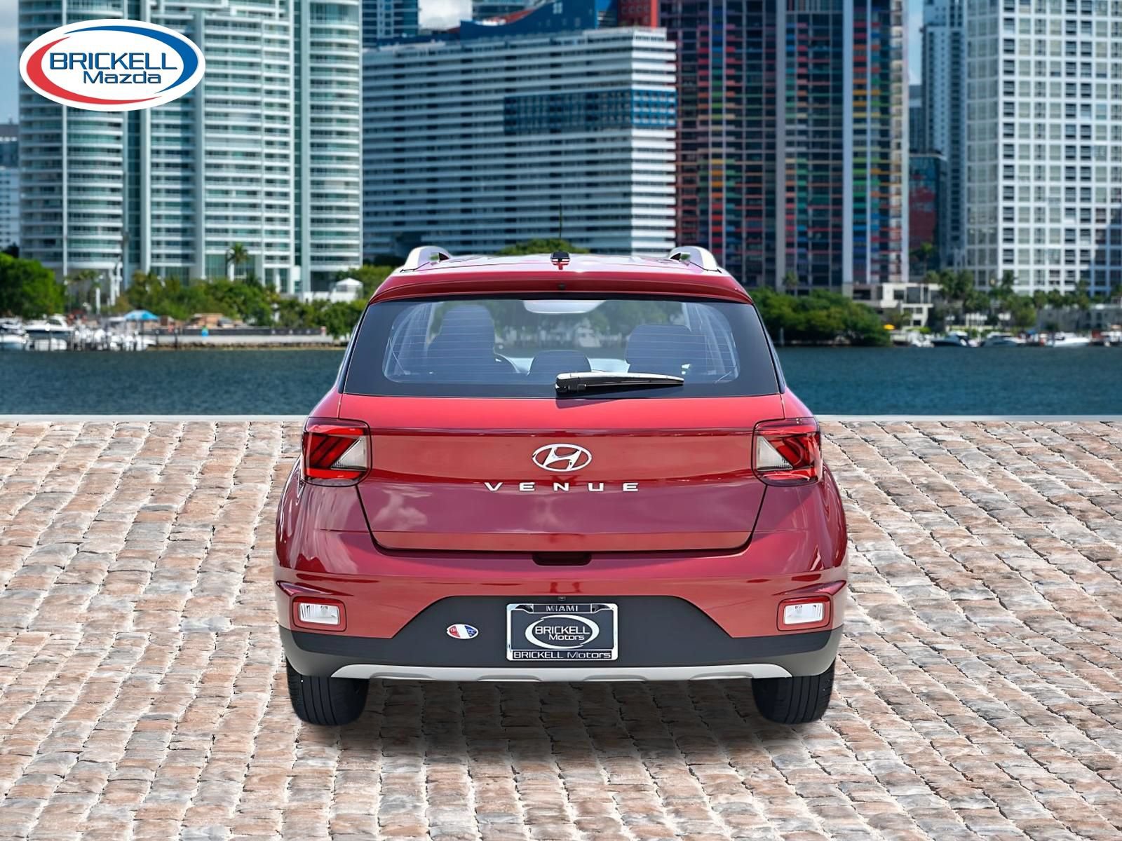 Used 2023 Hyundai Venue SEL FWD image 3