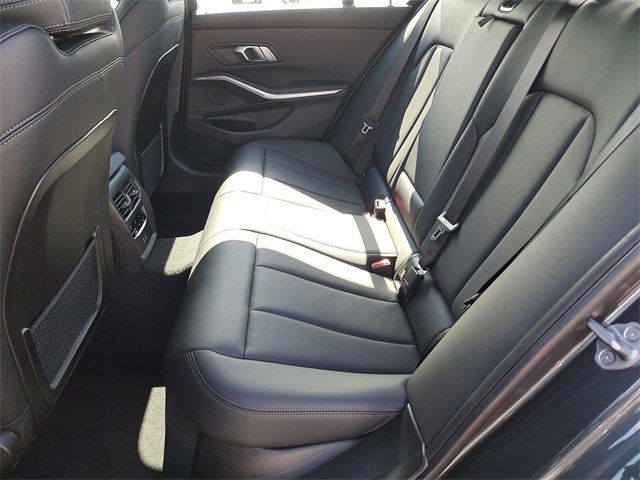 Used 2022 BMW 330i Sedan w/ Driving Assistance Package image 11