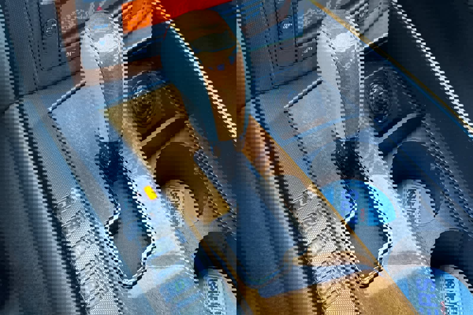 Used 2006 Cadillac XLR image 21