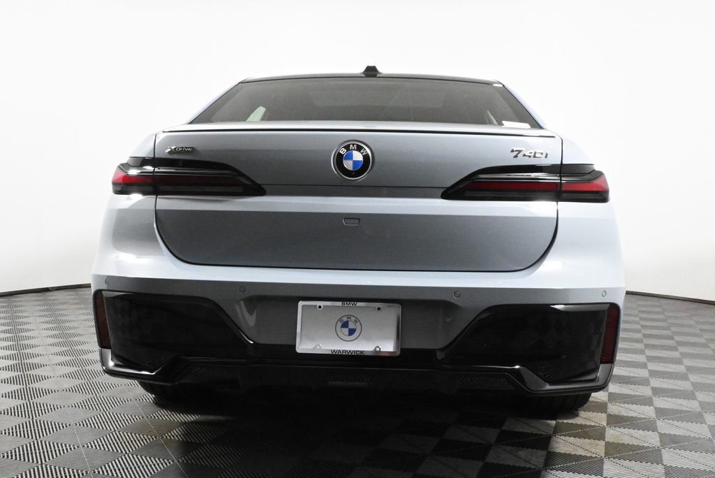 New 2026 BMW 740i xDrive image 6