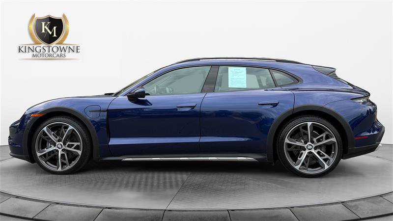 Used 2022 Porsche Taycan 4 Cross Turismo w/ Premium Package AWD/4WD image 2