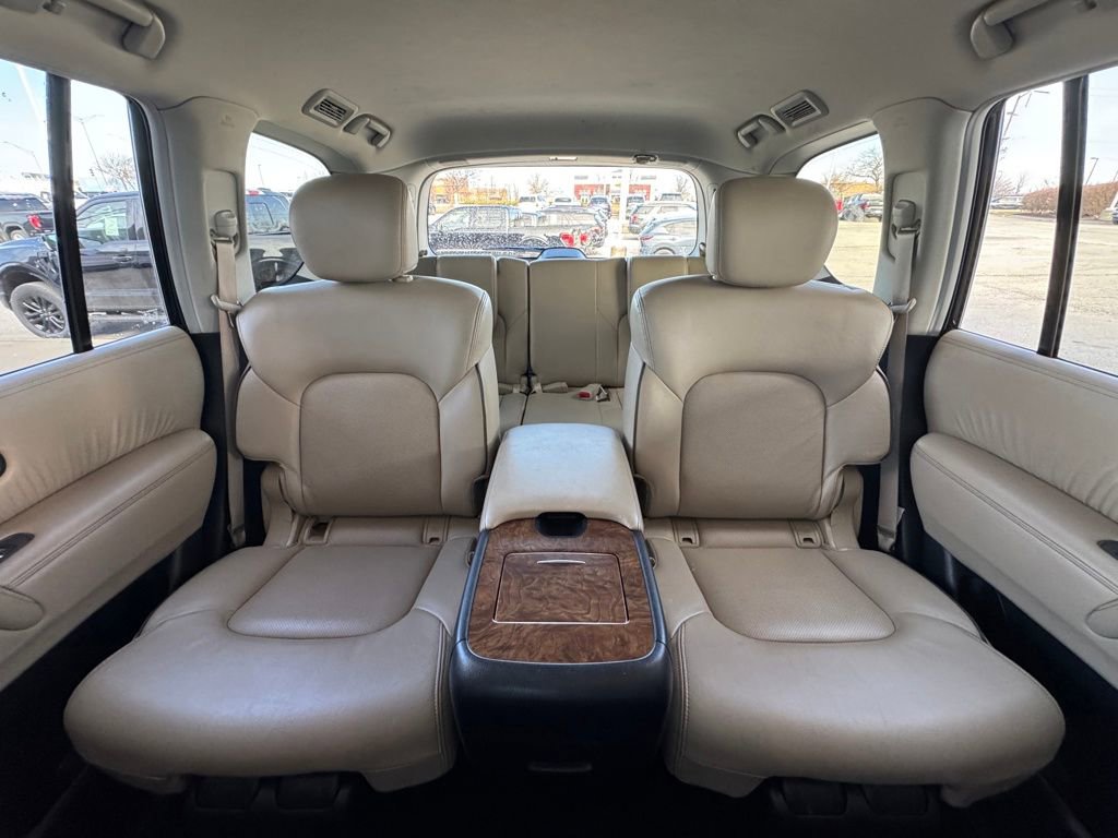Used 2024 Nissan Armada SL w/ Captain's Chairs Package image 28
