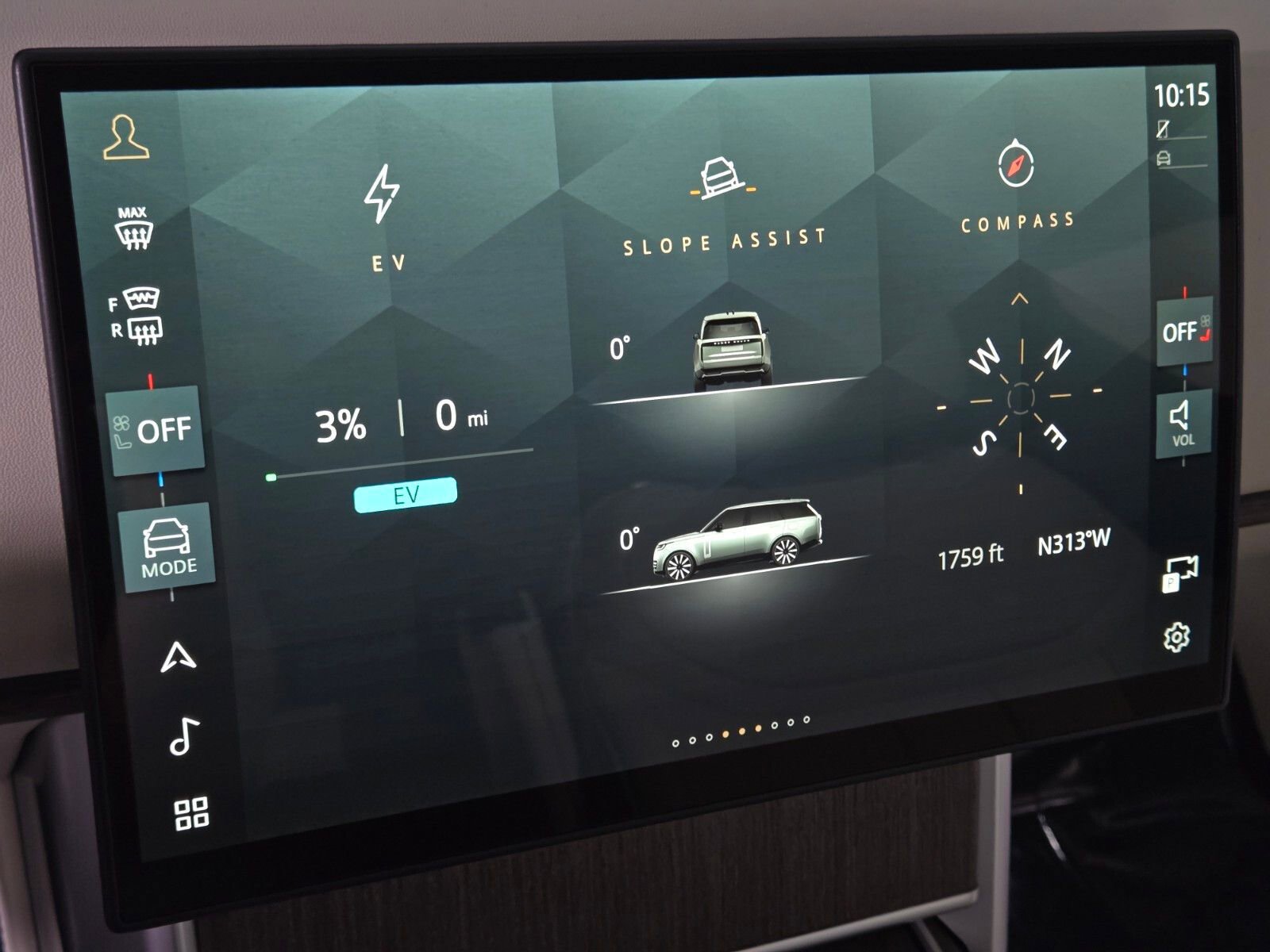 New 2026 Land Rover Range Rover SE image 29