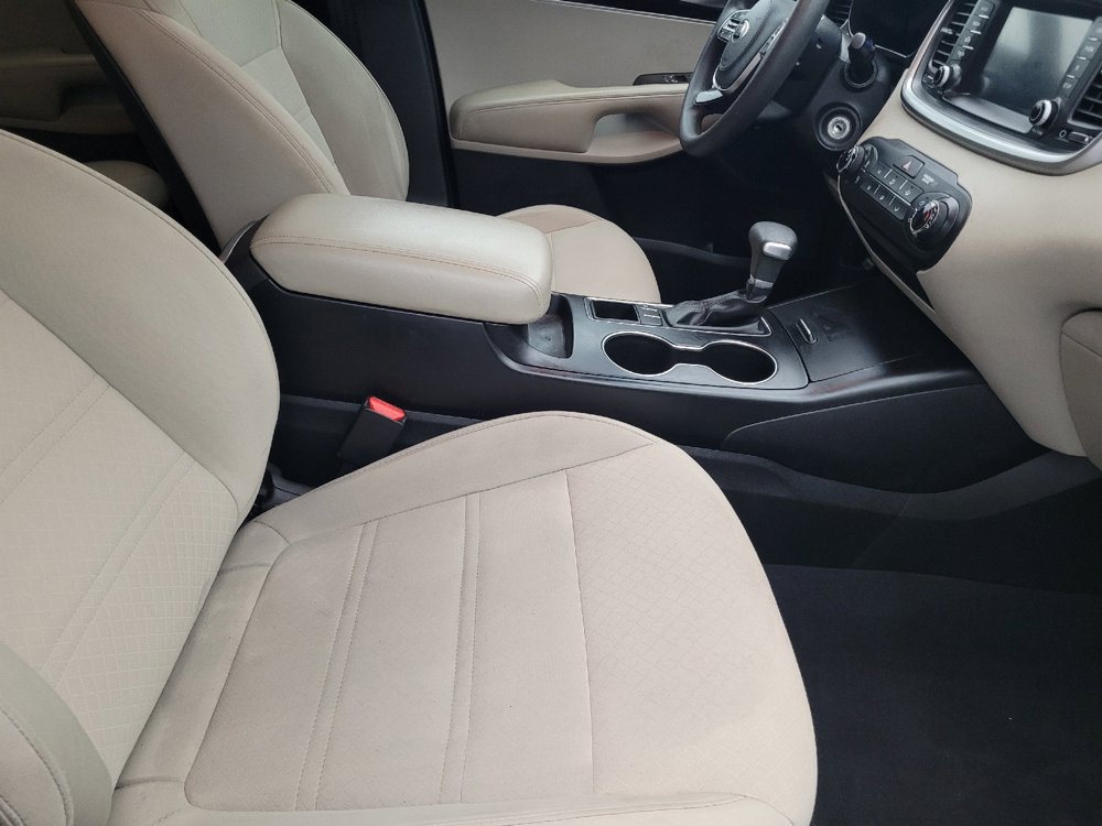 Used 2020 Kia Sorento LX FWD image 21