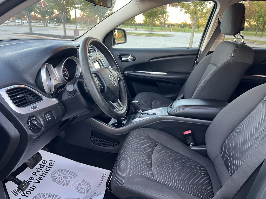 Used 2017 Dodge Journey SE FWD image 16