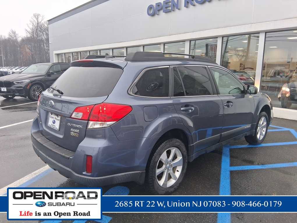 Used 2014 Subaru Outback 2.5i Limited image 8