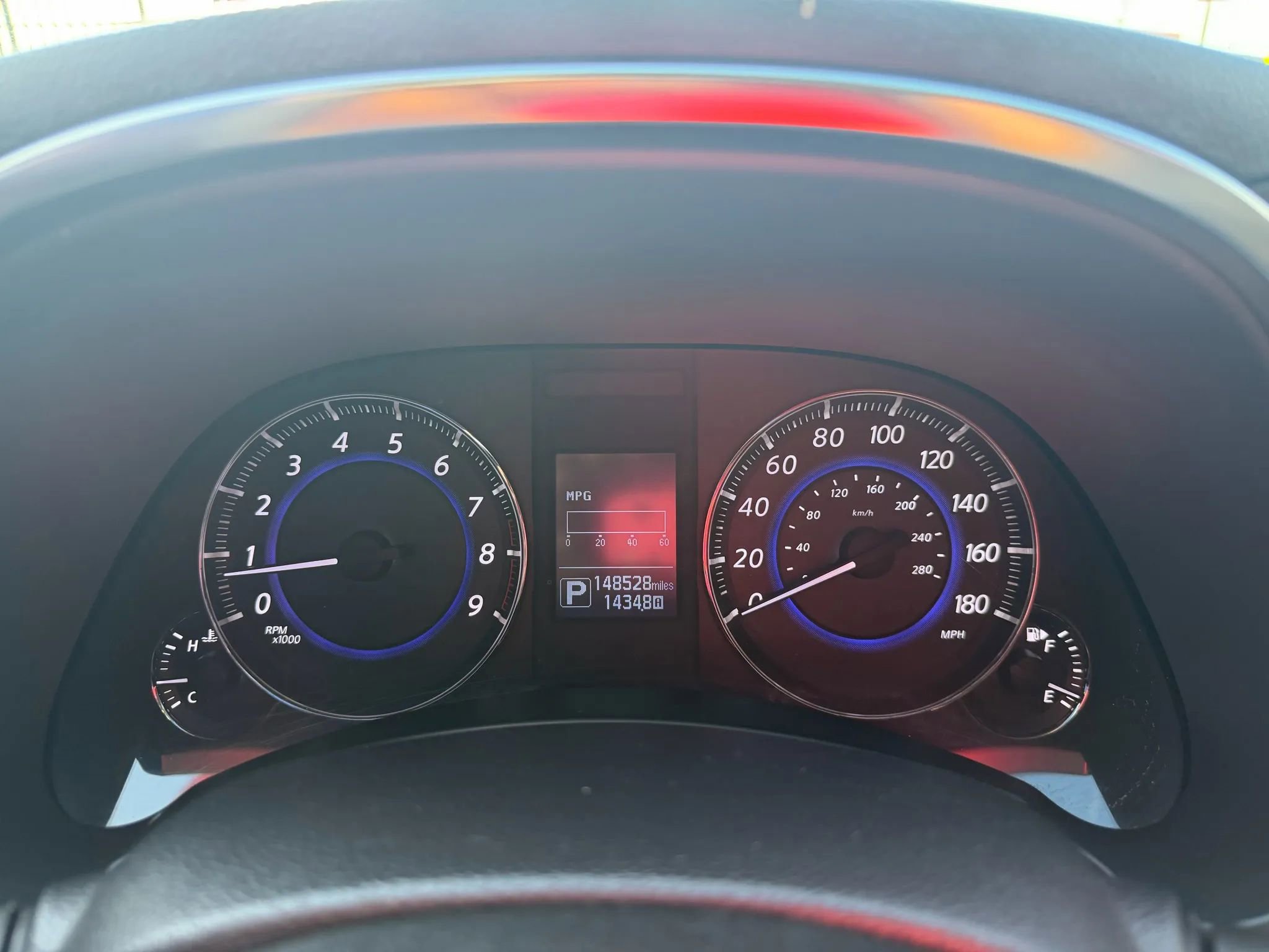 Used 2016 INFINITI QX70 3.7 image 17