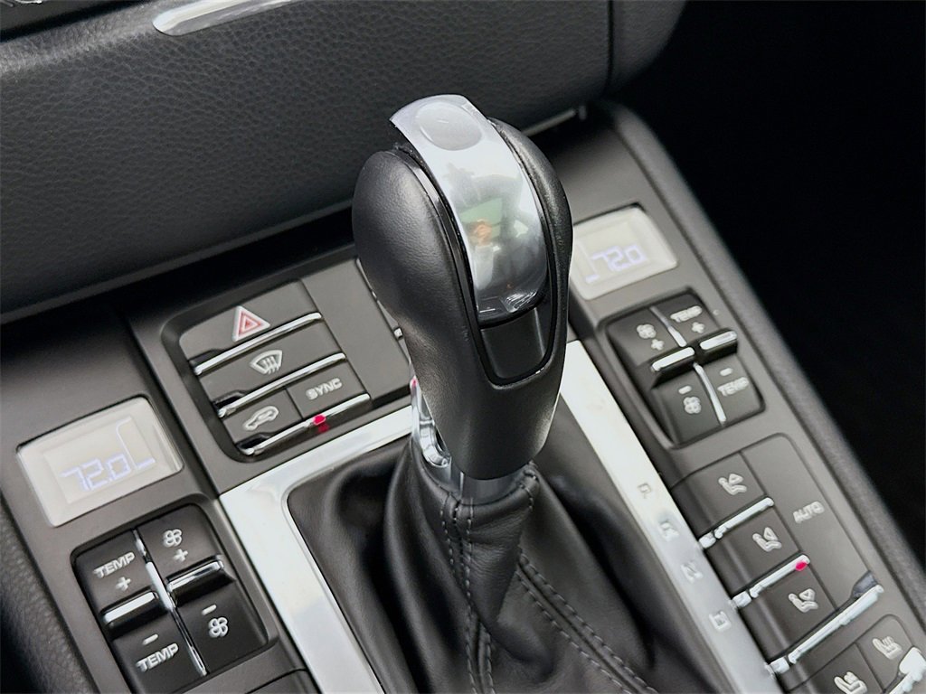 Used 2017 Porsche Macan image 21