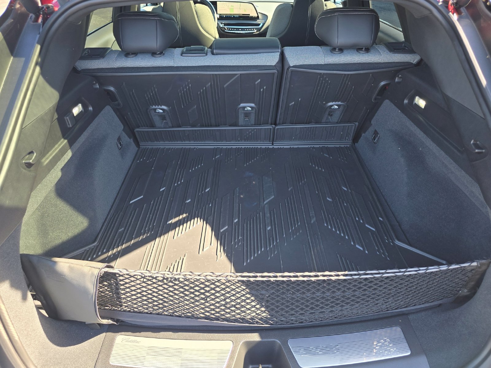 Used 2024 Cadillac Lyriq Tech AWD/4WD image 21