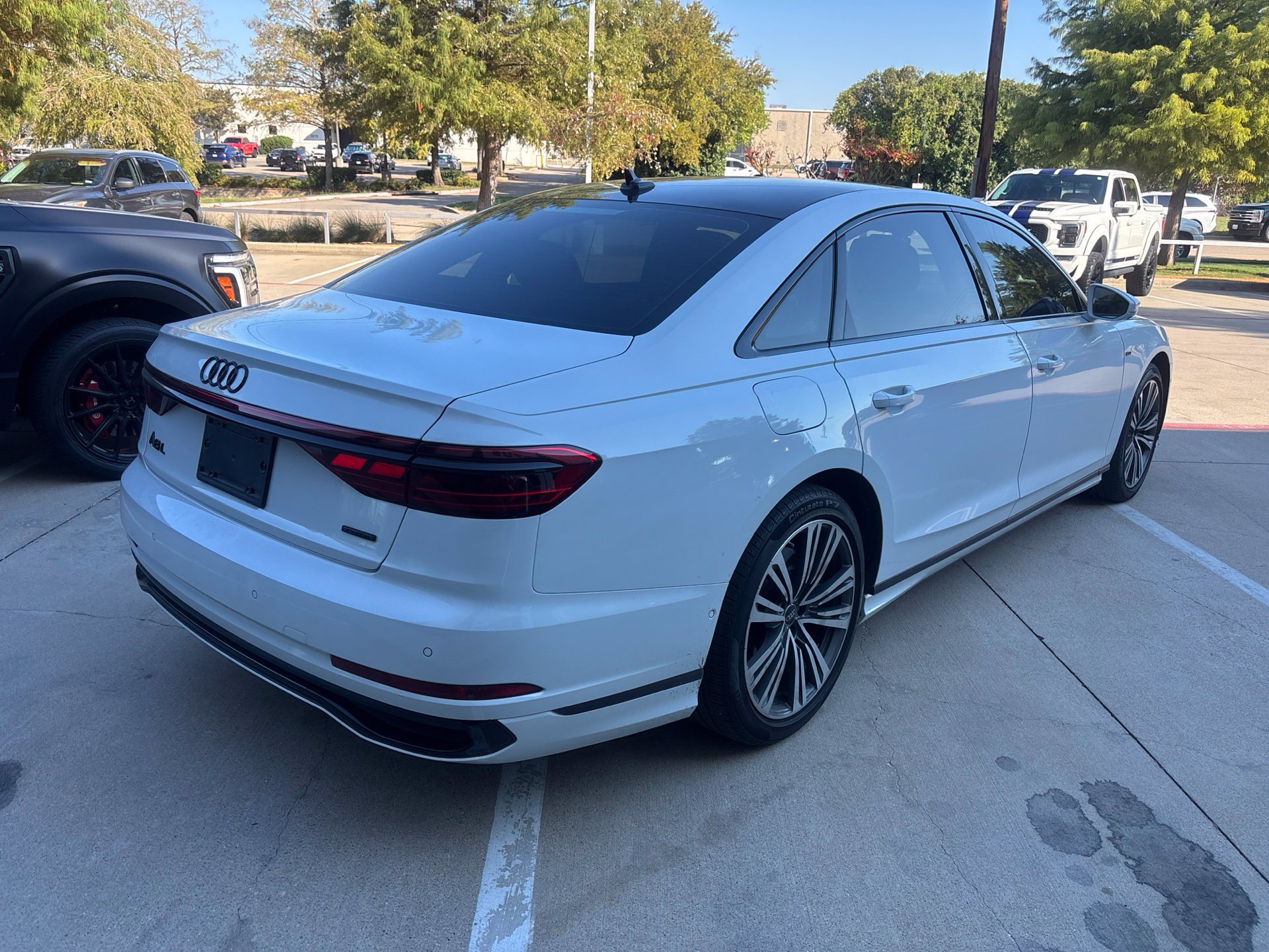 Used 2023 Audi A8 L 3.0T AWD/4WD image 9