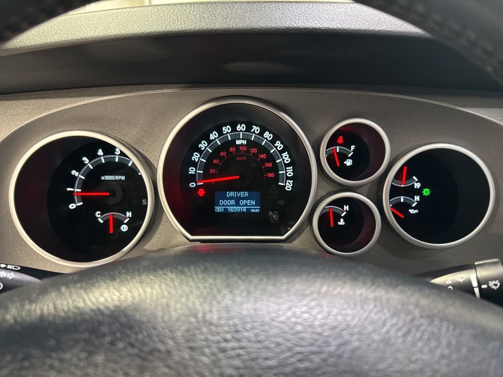 Used 2011 Toyota Sequoia Limited AWD/4WD image 15
