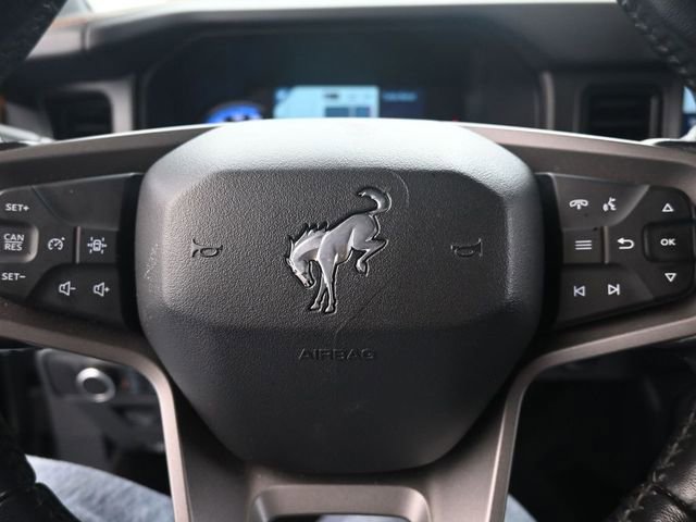 Used 2024 Ford Bronco Badlands image 9