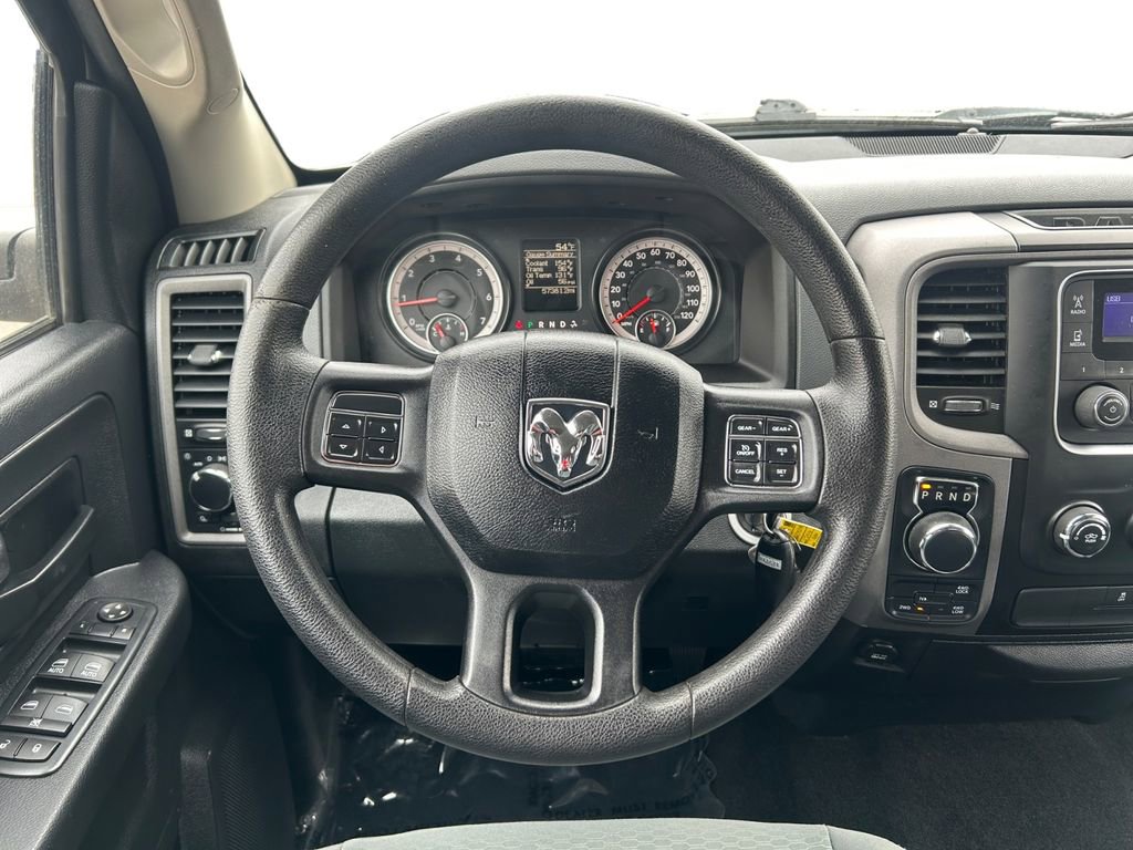 Used 2016 RAM 1500 ST w/ SXT Appearance Group image 10