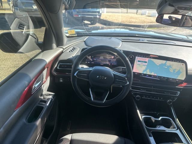 Certified 2025 Chevrolet Traverse Z71 w/ Driver Confidence Package image 27