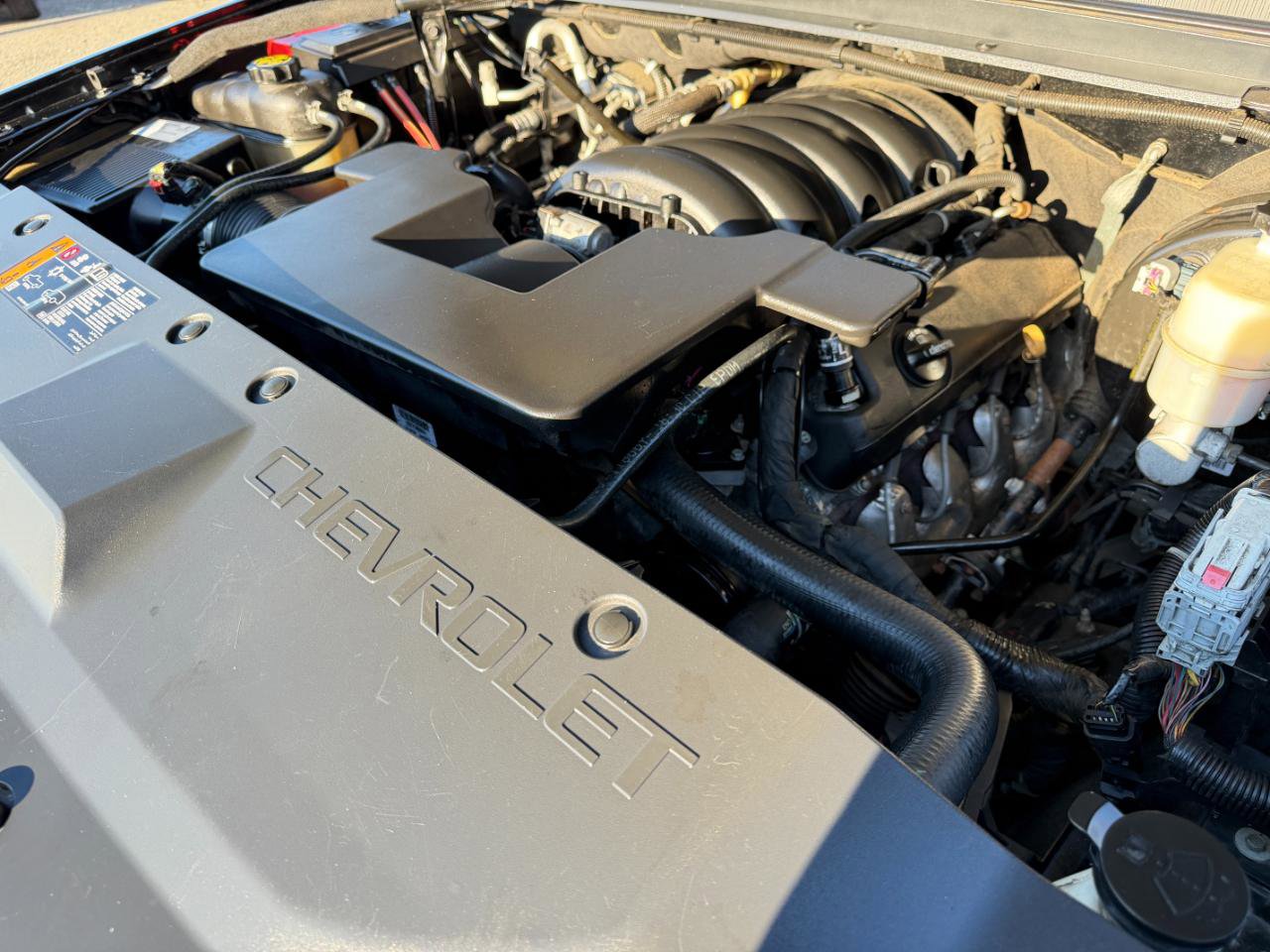 Used 2020 Chevrolet Suburban LT image 84