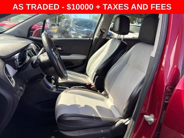 Used 2018 Chevrolet Trax LT w/ Driver Confidence Package FWD image 14