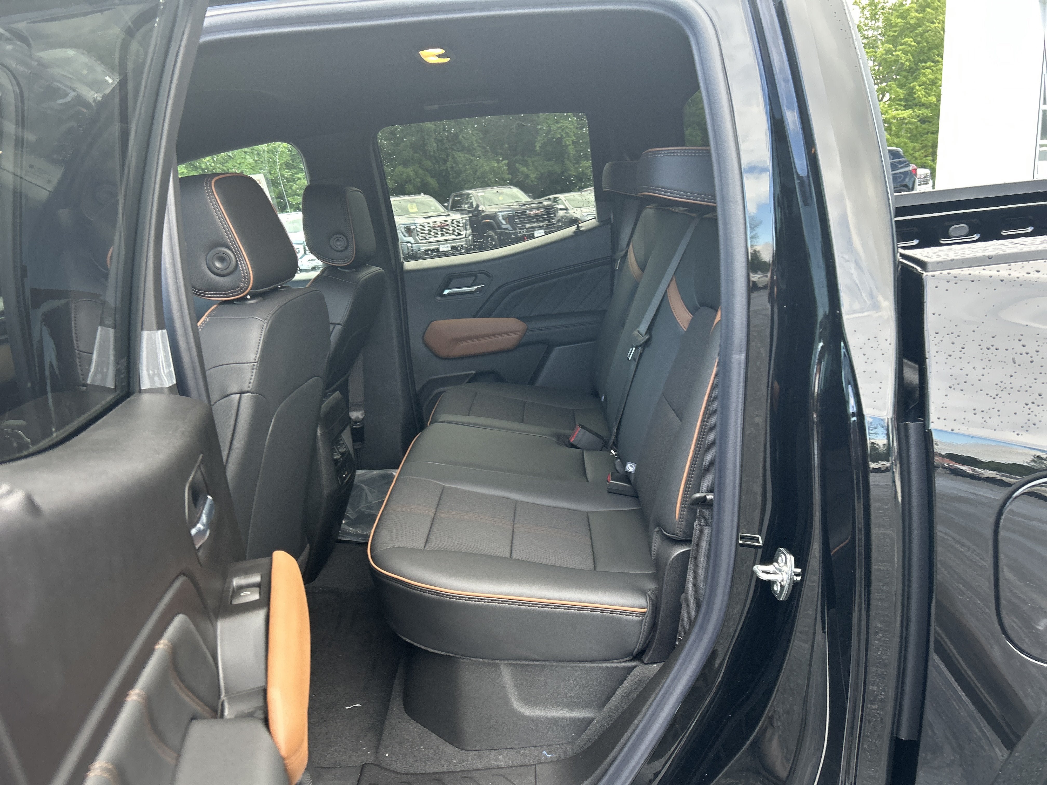 New 2026 GMC Canyon AT4 w/ Nightfall Essentials Package AWD/4WD image 24