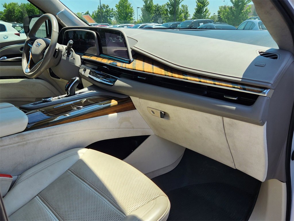 Used 2021 Cadillac Escalade Sport Platinum image 14