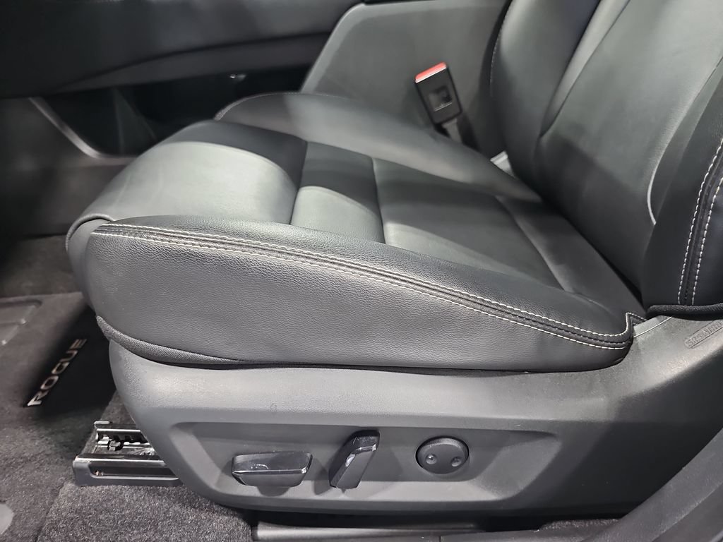 Used 2023 Nissan Rogue SL AWD/4WD image 28