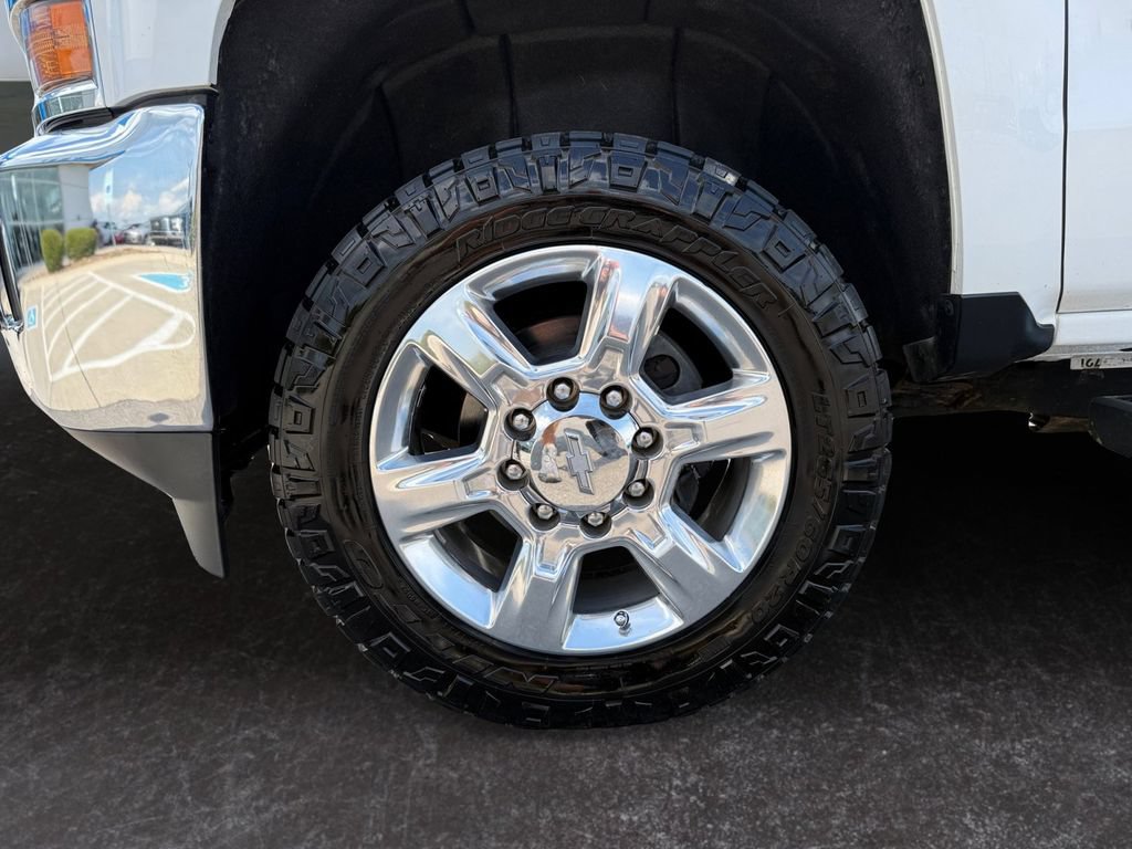 Used 2019 Chevrolet Silverado 2500 LTZ w/ Duramax Plus Package AWD/4WD image 9