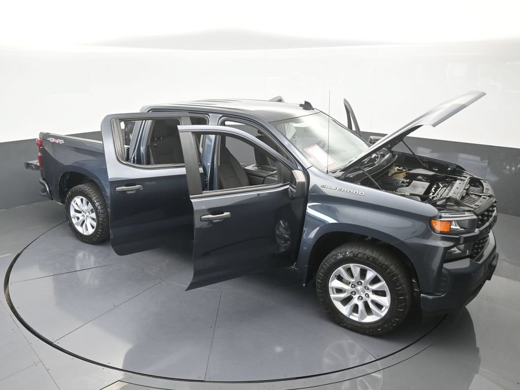 Used 2022 Chevrolet Silverado 1500 Custom w/ Safety Confidence Package AWD/4WD image 63