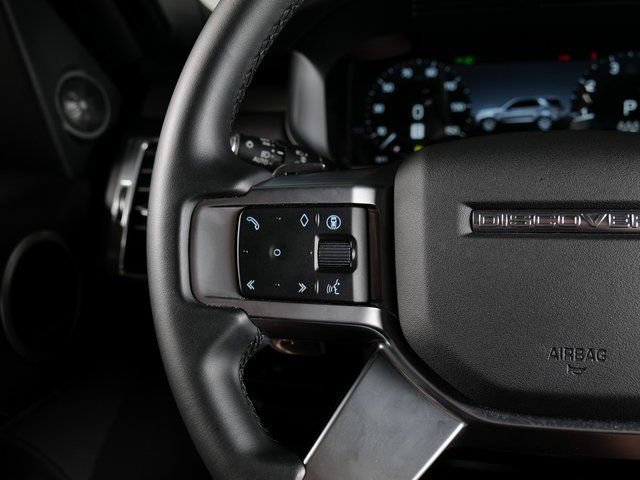 Certified 2025 Land Rover Discovery Dynamic SE AWD/4WD image 19