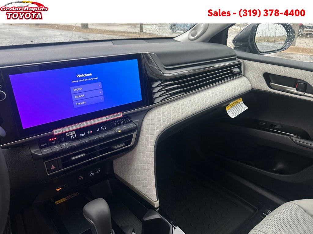 New 2026 Toyota Camry Hybrid image 13