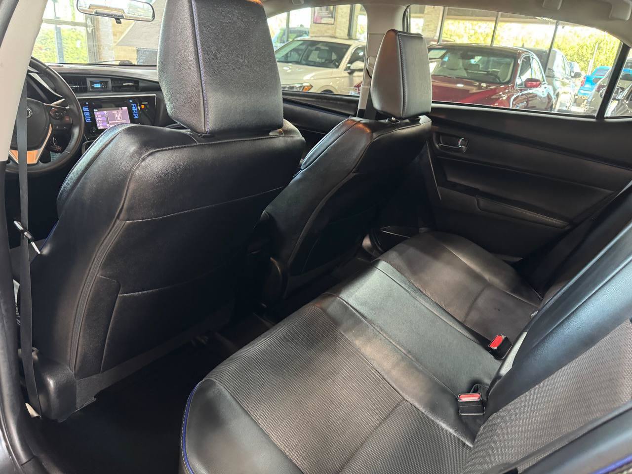 Used 2017 Toyota Corolla SE FWD image 13