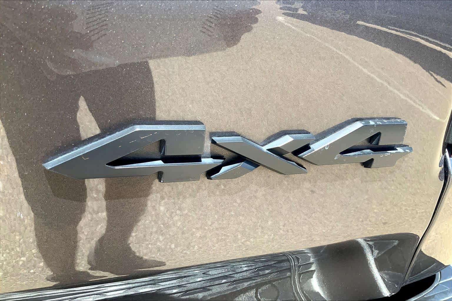 Used 2023 RAM 1500 Limited AWD/4WD image 10