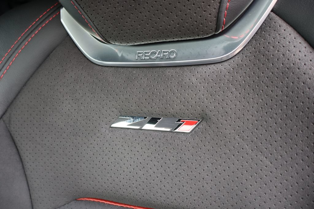 Used 2022 Chevrolet Camaro ZL1 RWD image 20