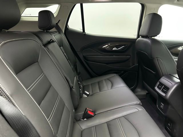 Used 2023 GMC Terrain Denali image 37