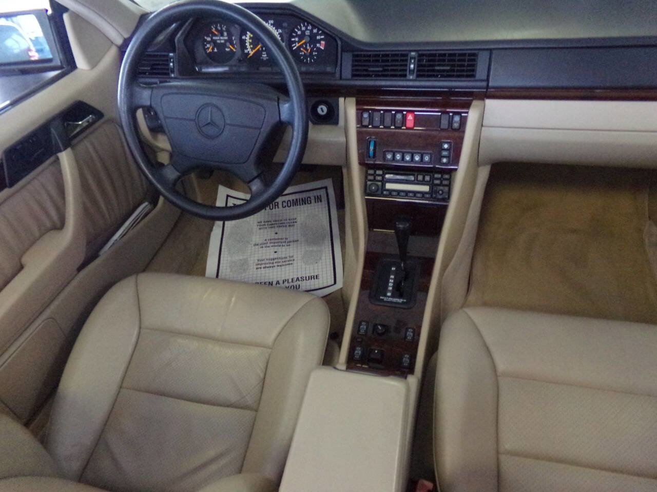 Used 1994 Mercedes-Benz E 320 Convertible image 11