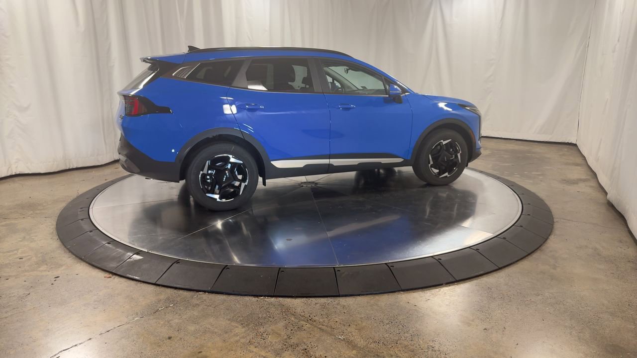 New 2026 Kia Sportage EX w/ EX Panorama Roof Package image 2