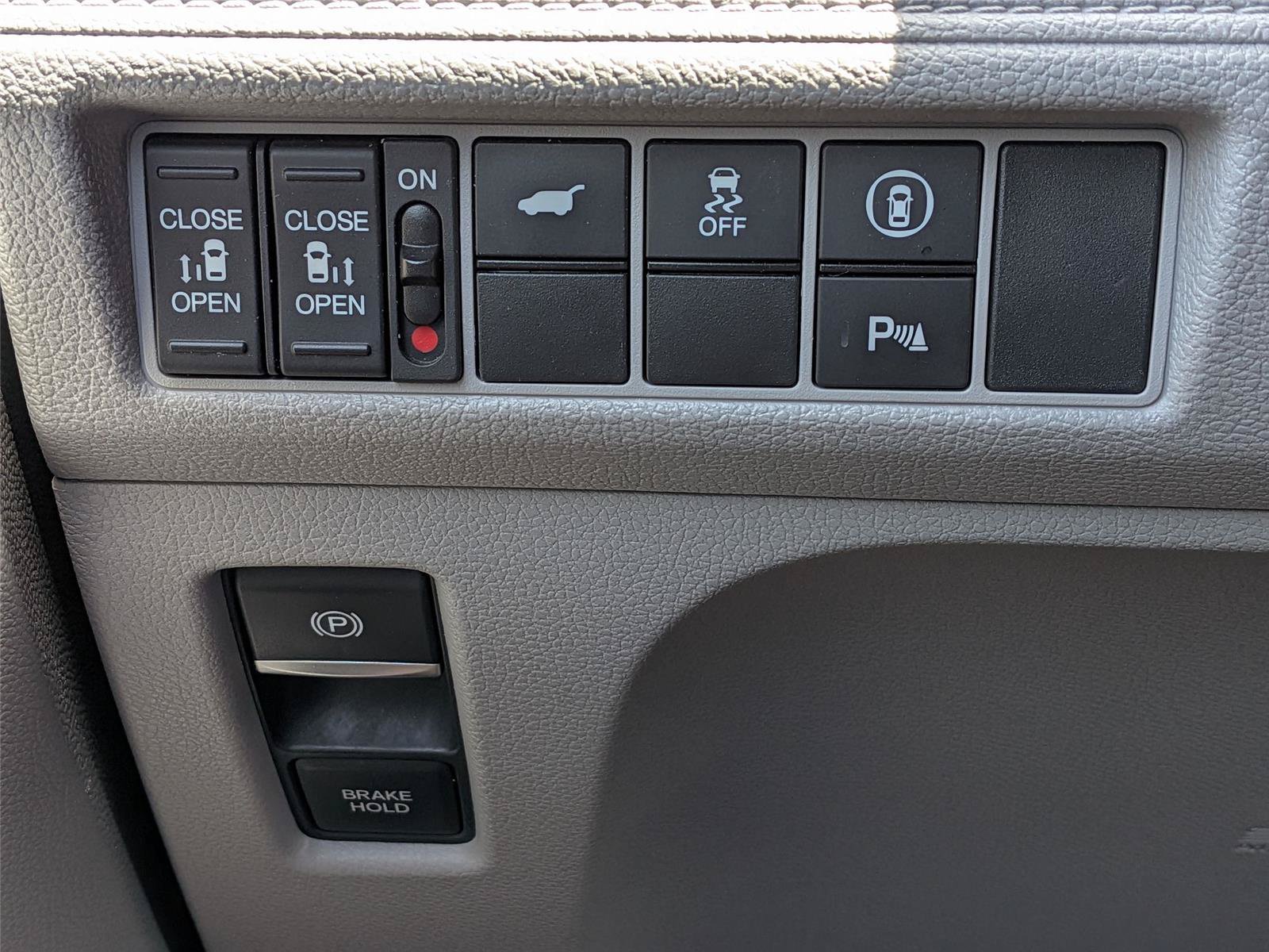 Certified 2024 Honda Odyssey Elite image 15