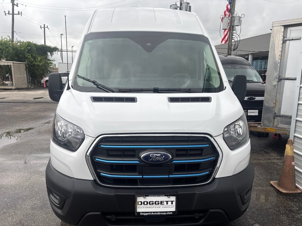 Used 2023 Ford E-Transit 148 High Roof Extended RWD image 2