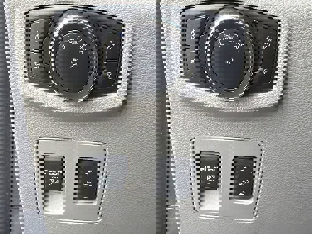 Used 2020 Ford F150 XLT w/ Equipment Group 302A Luxury image 29