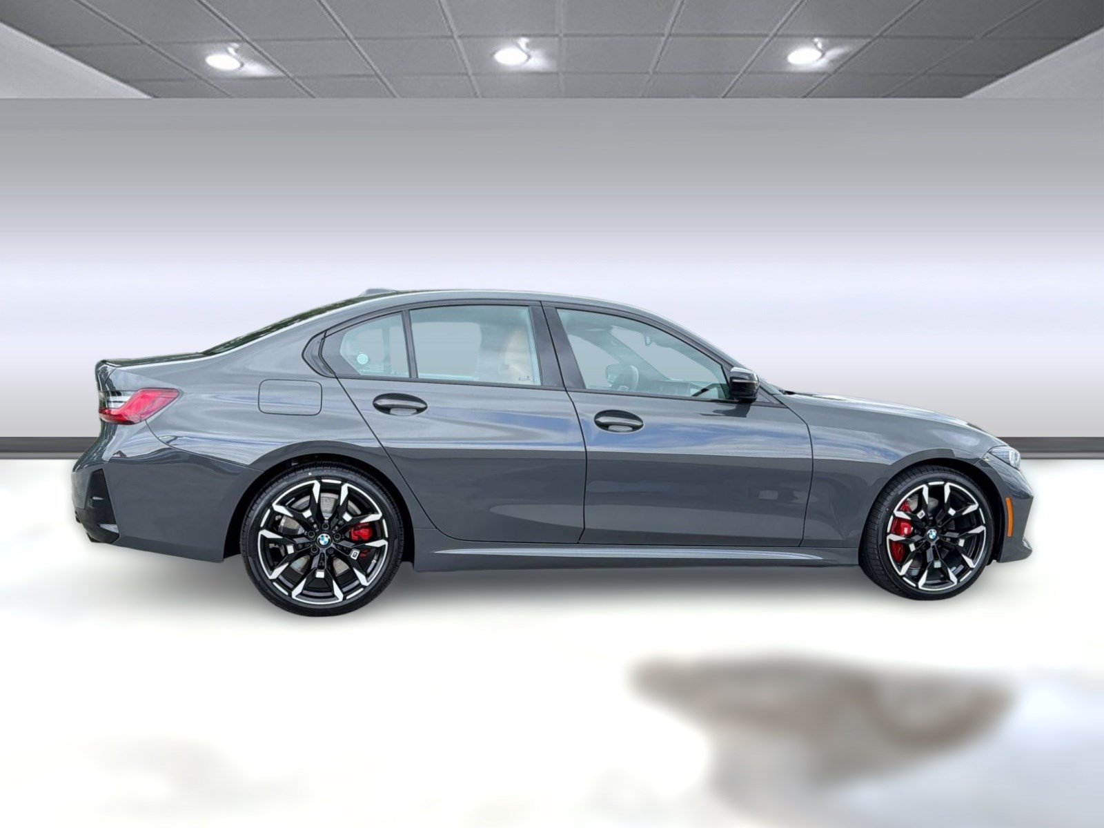 Used 2026 BMW 330i Sedan w/ M Sport Package RWD image 8