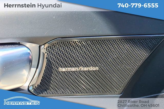 Used 2024 Volvo XC40 B5 Plus w/ Climate Package AWD/4WD image 15
